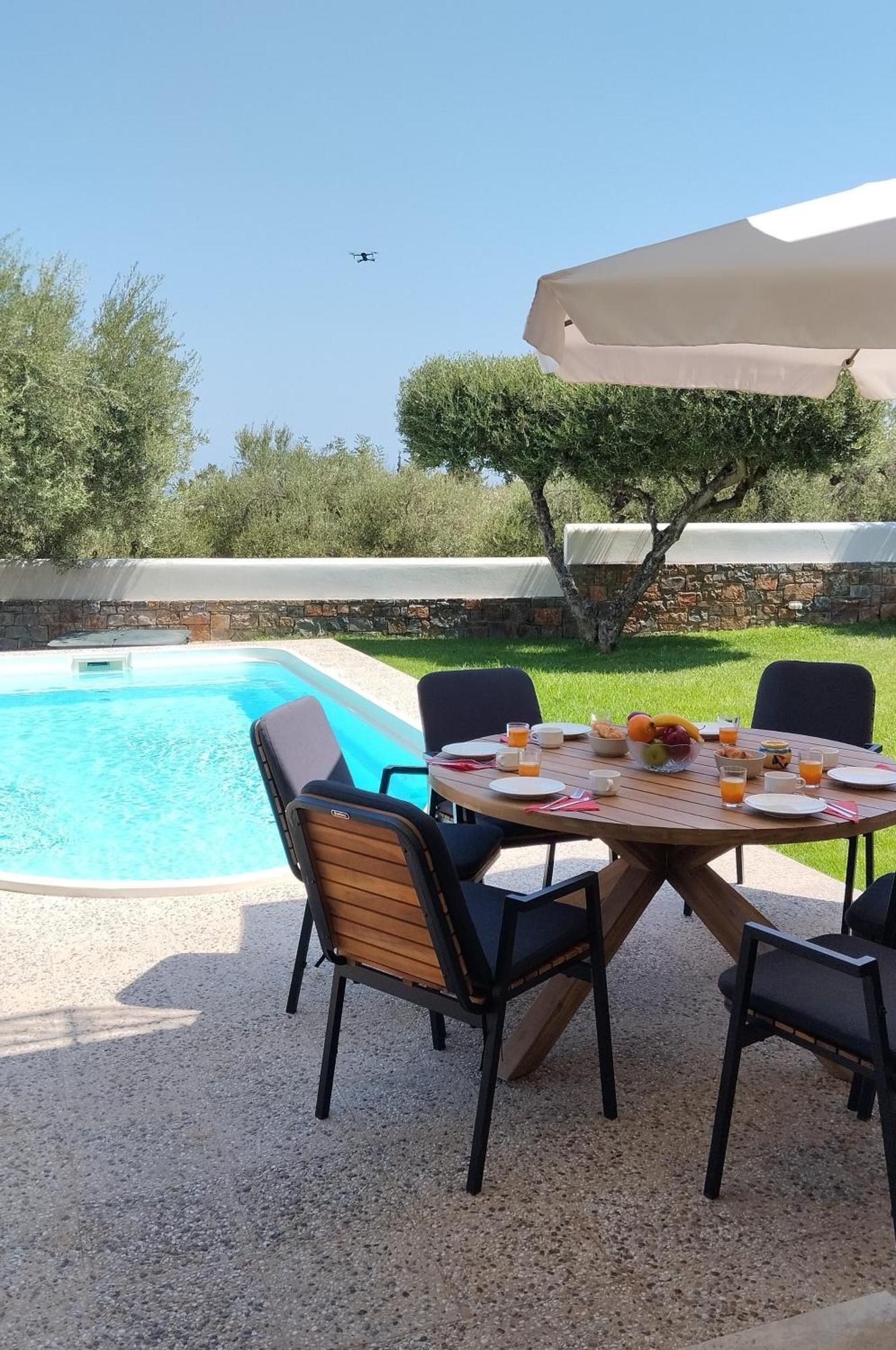 Nefeli Villas Hersonissos  Exteriör bild