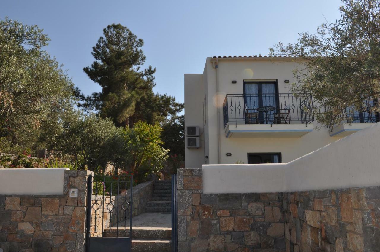 Nefeli Villas Hersonissos  Exteriör bild