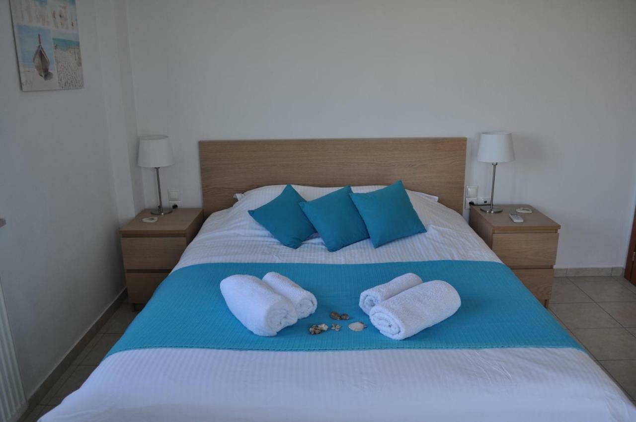 Nefeli Villas Hersonissos  Exteriör bild