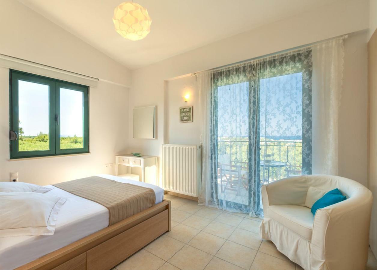Nefeli Villas Hersonissos  Exteriör bild