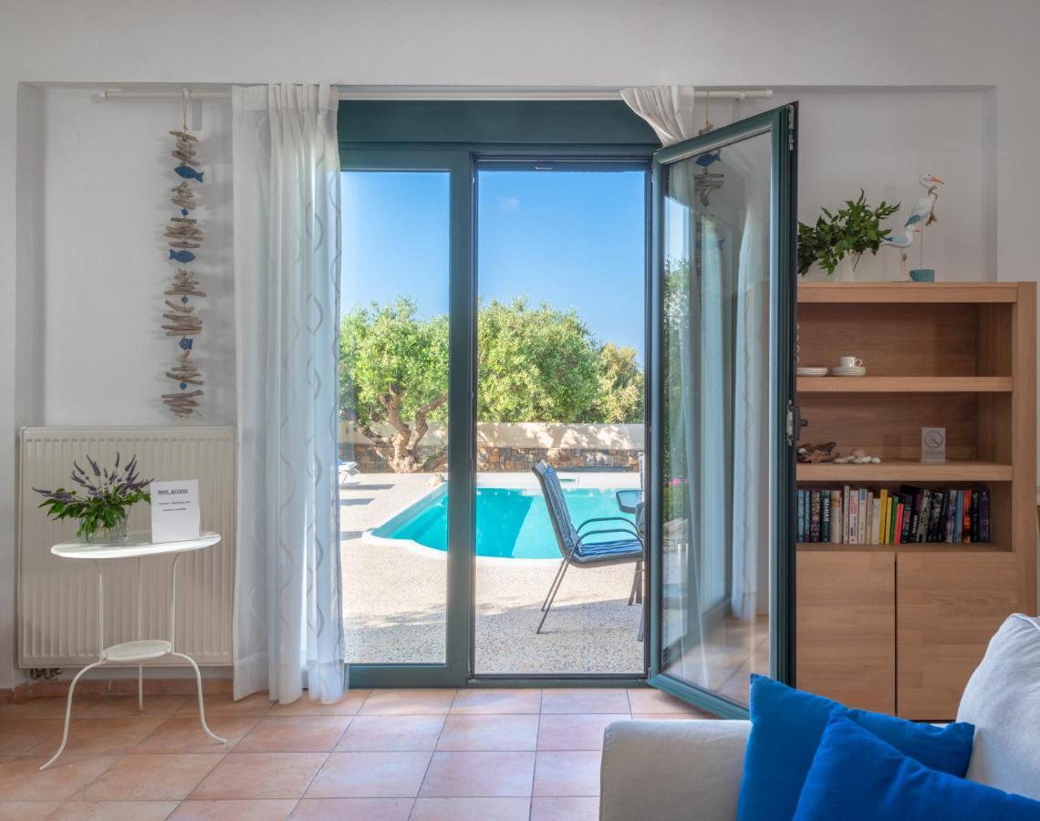 Nefeli Villas Hersonissos  Exteriör bild